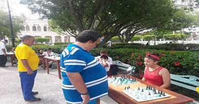 Simultánea de ajedrez «Che Vive»